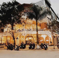 Cho Thuê Nhà Mặt Phố Nguyễn Văn Lộc , Hà Đông,Diện Tích200M2X4T,Mặt Tiềnlô Góc 20M, Đoạn Kd Đẹp, Vỉa Rộng.