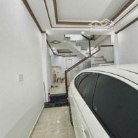 Hxh, 5 Phòng Ngủ 40M2, 4 Tầng. Đoàn Thị Điểm, Phú Nhuận, Chỉ 9,1 Tỷ (Thương Lượng)