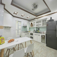 Hxh, 5 Phòng Ngủ 40M2, 4 Tầng. Đoàn Thị Điểm, Phú Nhuận, Chỉ 9,1 Tỷ (Thương Lượng)