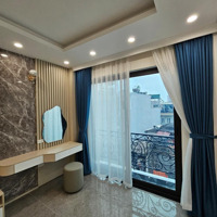 Bán Nhà Bồ Đề - Thang Máy - Mặt Tiền Đẹp - Gần Hồ - Gần Oto - Mới Kính Koongdiện Tích55M 6 Tầngmặt Tiền5.4M