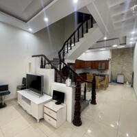 Cho thuê nhà Văn Cao 8 p.ngủ khép kín, DT: 75m2.
