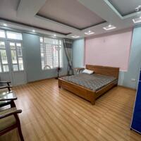 Cho thuê nhà Văn Cao 8 p.ngủ khép kín, DT: 75m2.