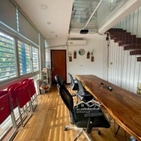 Cho Thuê Nhà Nguyên Căn Trần Thái Tông.diện Tích70M2, 4 Tầng. Ô Tô Vào Nhà. Giá Bán 19 Triệu/Th