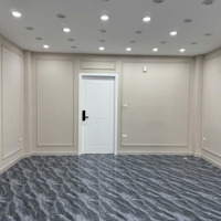 Cho Thuê Văn Phòng Làm Công Ty Hoặc Spa, Nail 1 Sàn 48M2 Tổng 3 Sàn Hơn 140M2 Có Thuê Lẻ