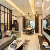 Cần Bán Căn Hộ Loại 2 Phòng Ngủ Tại Oriental Plaza Top Market Giá Bán 3,2 Tỷ. Liên Hệ 0932 349 271 Tâm