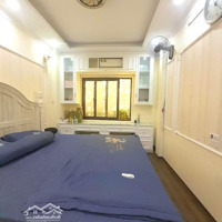 Cho Thuê Nhà Riêng 5 Tầng Đầy Đủ Nội Thất Dtsd 150M2 Giá Chỉ 14.5 Triệu 0966341545