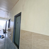 Căn Hộ Dịch Vụ, Thu Nhập ~ 30 Triệuiệu/Tháng - Linh Chiểu, Thủ Đức - 180M2- Hơn 8Tỷ