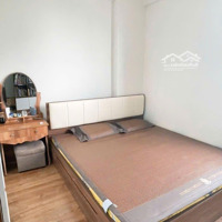 Bán Căn Hộ 2 Phòng Ngủ Tây Nam Linh Đàm Nhỉnh 3 Tỷ. Liên Hệ: 0986506304