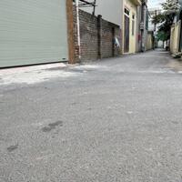 Bán nhà ngay gần Trạm Trôi, 7 chỗ đỗ cửa, 50m ra quốc lộ 32, 42m 5 tầng mới cứng giá hơn 5 tỷ