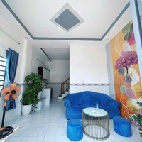 Chốt Nhà Hôm Nay Tài Lộc Theo Chân, Vạn Sự Hanh Thông!