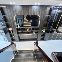 Bán Tòa Nhà Căn Hộ Dịch Vụ, Diện Tích 120M2, 8 Tầng, 25 Căn Hộ, Dòng Tiền 150 Triệu Tại Thanh Xuân