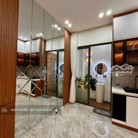 Bán Nhà Đẹp Như Hình - 4 Tầng Đường Lạc Long Quân- Gần Bảy Hiền , Giá Chỉ 8.5 Tỷ Tl