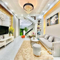 Cô Tám Bán Gấp Nhà Phan Văn Hân P17Nbình Thạnh. 64,5M2 Giá Bán 2Tỷ860 Gần Chợ Thị Nghè. Cho Thuê 26 Triệu