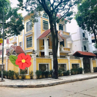 Bán Nhà Biệt Thự 5 Phòng Ngủ 4 Vệ Sinh 210M2 Ở Dịch Vọng, Cầu Giấy, Hà Nội, 87 Tỷ Vnd