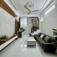 Cần Bán Gấp! Trương Định 30M-Ô Tô Đỗ Cổng-Full Nội Thất-Hơn 5 Tỷ