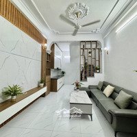 Cần Bán Gấp! Trương Định 30M-Ô Tô Đỗ Cổng-Full Nội Thất-Hơn 5 Tỷ