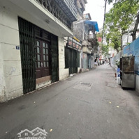 Bán Nhà Tập Thể Tầng 1 Mặt Ngõ Nguyễn Trãi Chỉ 4,5 Tỷ