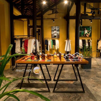 Bán Nhà View Sông Hoài Trung Tâm Phố Cổ Hội An 241M² Chỉ 28,9 Tỷ Dòng Tiền Mạnh
