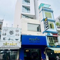 Bán nhà mặt tiền Sư Vạn Hạnh, Phường 10, Quận 10 Vị trí gần 3/2 + DT: 5.3 x 11m. CN: 51m2
