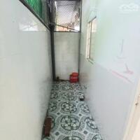 Nhà rộng 2 phòng gần chợ Bà Bộ