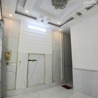 Nhà rộng 2 phòng gần chợ Bà Bộ