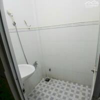 Nhà rộng 2 phòng gần chợ Bà Bộ