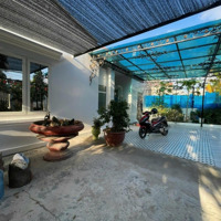 Cho Thuê Nhà Sân Vườn Siêu Đẹp Gần Văn Cao - 5 Ngủ Đầy Đủ Đồ, Sân Vườn