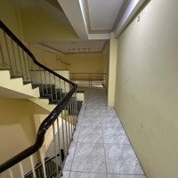 Cho Thuê Nhà Mặt Tiền Tân Định Quận 1 Kd Sầm Uất