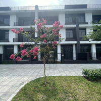Bán Gấp! Chính Chủ Cần Tiền Bán Gấp Căn Liền Kề Siêu Đẹp.diện Tích200M2, 2 Mặt Tiền Đường. Giá 165 Triệu/M2.