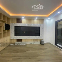 Siêu Hót! Nhà Nguyễn Khánh Toàn Quan Hoa-Cầu Giấydiện Tích42M*6T Thang Máy(Full Nội Thất). Giá Bán 8.9 Tỷ