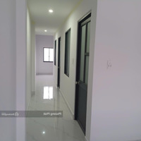 Bán Gấp Nhà Ngộp Ngân Hàng Giá Rẻ, Chỉ 1,55 Tỷ Còn Bớt Sổ Riêng Thổ Cư, Gần Trường Tiểu Học Tân Phú