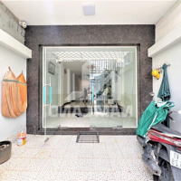 Cho Thuê Nhà Phố Q2, Đường Rộng Thoáng, Oto Đỗ Trước Nhà