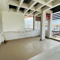 CHO THUÊ NHÀ TRỆT 3 LẦU MỚI ĐẸP TRỤC CHÍNH KDC HƯNG PHÚ CTY8 - CẦN THƠ