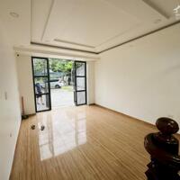 VC079. Cho thuê nhà nguyên căn Văn Cao, oto đỗ cửa giá chỉ 8tr