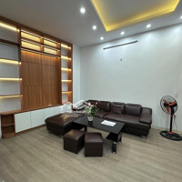 Nhà Đẹp Lung Linh Phố Trạm 5 Tầng Chỉ Với 6.1Ty