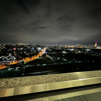 Chính Chủ Cho Thuê Căn 2 Phòng Ngủ-Diện Tích81M2 - 15 Triệu - Full Nội Thất - Tầng Cao Thoáng Mát View Landmark 81