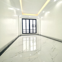 Nhà Đẹp Cạnh Kdt Đô Nghĩa 5T- 31M2 Oto Qua Nhà, Đỗ Cửa Ngày Đêm Full Nội Thất , Vị Trí Siêu Hiếm