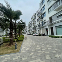 Chính Chủ Chuyển Định Cư Nước Ngoài Cần Nhượng Lại Căn Lk 75M2, Hướng Đông Nam, Mặt Sau Công Viên