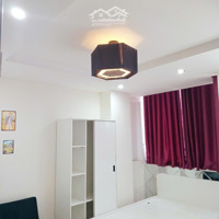 Phòng Cho Thuê Có Nội Thất Ngay Gần Hoa Sữa P2 Phú Nhuận - Cách Khu Thể Thao Rạch Miễu 50M