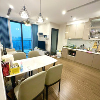 Bán Cc 2 Phòng Ngủ63M2 Tại Vinhomes West Point, 6,45 Tỷ, Sẵn Sổ Sang Tên, Sẵn Hđ Thuê 20 Triệu