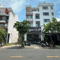 Bán Nhà Phố Đường Lớn Phan Khiêm Ích, Phú Mỹ Hưng Đối Diện Biển Nhớ, 6X18.5M, 36 Tỷ Hđ Thuê 57 Triệu/Th