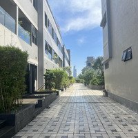 Lakeview Thủ Thiêm Nhà Phố 360M2 Sử Dụng Hầm Trệt 3 Lầu Giá 70 Triệu/Tháng