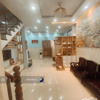 Quận 3 - Lê Văn Sỹ (Ngay Chợ Nguyễn Văn Trỗi) - Ngang 4.8 Sâu 10 Vị Trí Đỉnh, Nhà Đẹp Lung Linh.