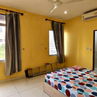 Bán Căn Hộ Chung Cư Hoàng Hoa Thám 75.6M2 - 2 Phòng Ngủ 2 Vệ Sinhview Xéo Biển