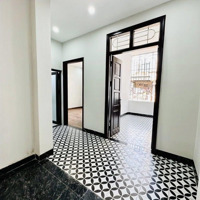 Bán Nhà Riêng Tại Đầm Trấu, Nhỉnh 10 Tỷ, 62M2, Hàng Hiếm View Đẹp