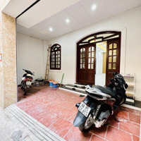Bán Nhà Riêng Tại Đầm Trấu, Nhỉnh 10 Tỷ, 62M2, Hàng Hiếm View Đẹp