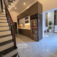 Hiếm Nhất Hoàng Mai, 42M2 Hơn 6Tỷ, Lô Góc, 10M Ra Ô Tô, Ngõ Ba Gác Phi Hàng Xóm Feliz Homes, Đền Lừ
