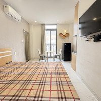 Căn Hộ Dịch Vụ Ban Công Cao Cấp Ở Đường Nguyễn Duy Q8
