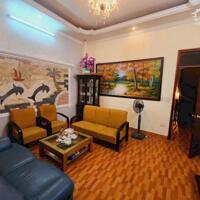 Bán nhà phố Chùa Láng - Phân lô kinh doanh - 2 thoáng trước sau - Gara ô tô