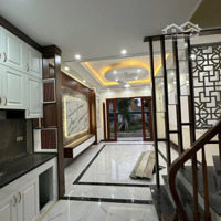 Em Bán Căn Nhà Xây Độc Lập-La Phù Gần Khu D Geleximco Dương Nội Ngõ Rộng Thoáng Ô Tô Đỗ Gần